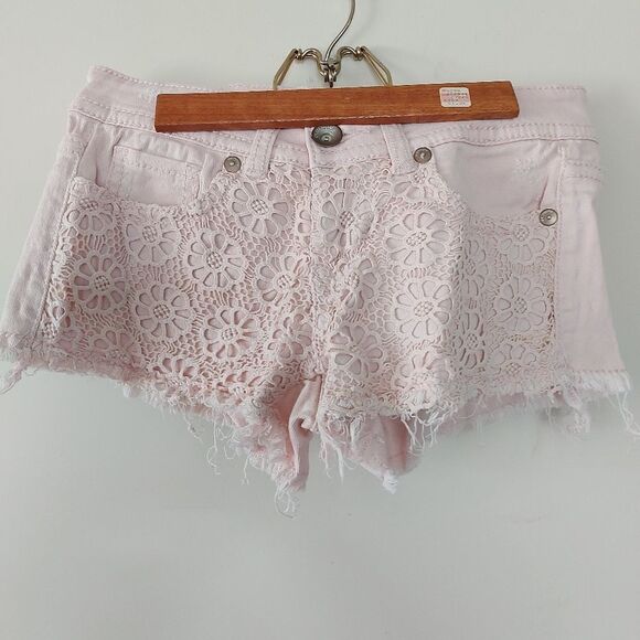 Dollhouse Shorts Size 5 - Picture 1 of 5